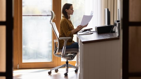 How to Properly Use Ergonomic Chairs